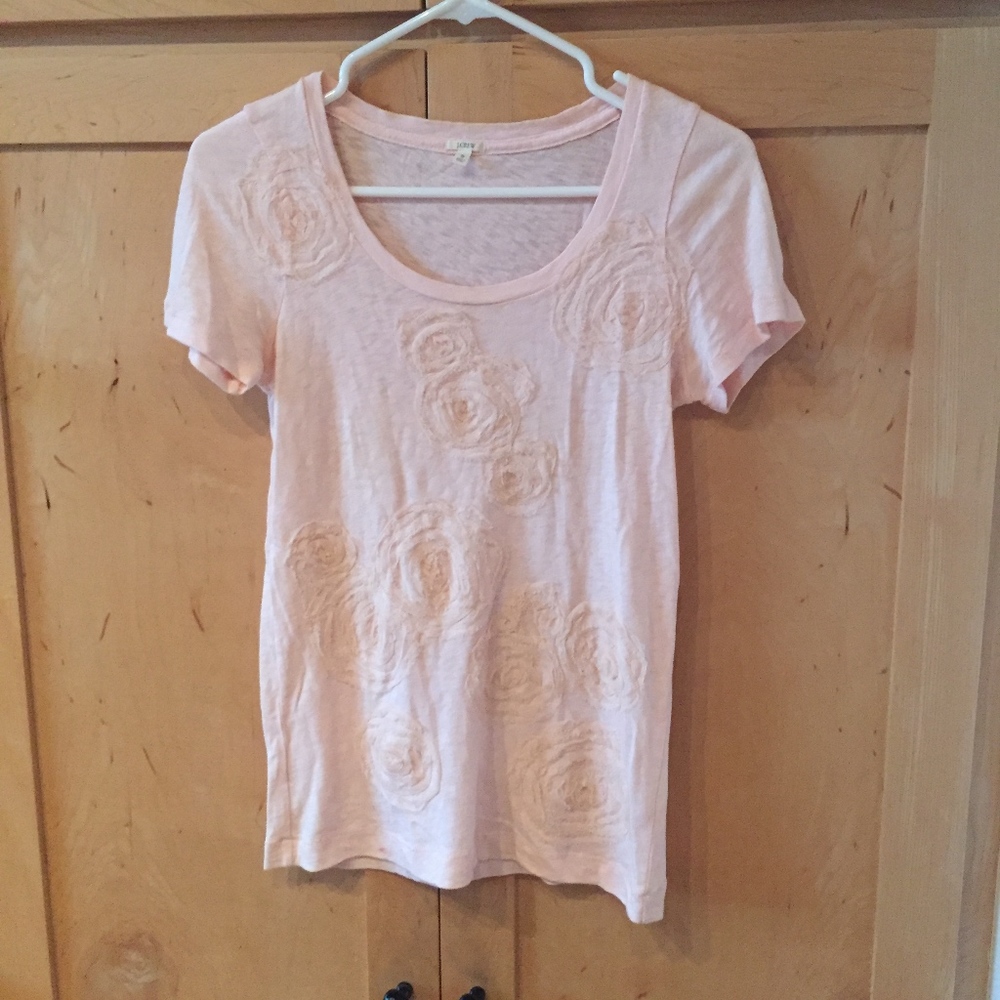 J Crew embroidered/applique flower tee size small